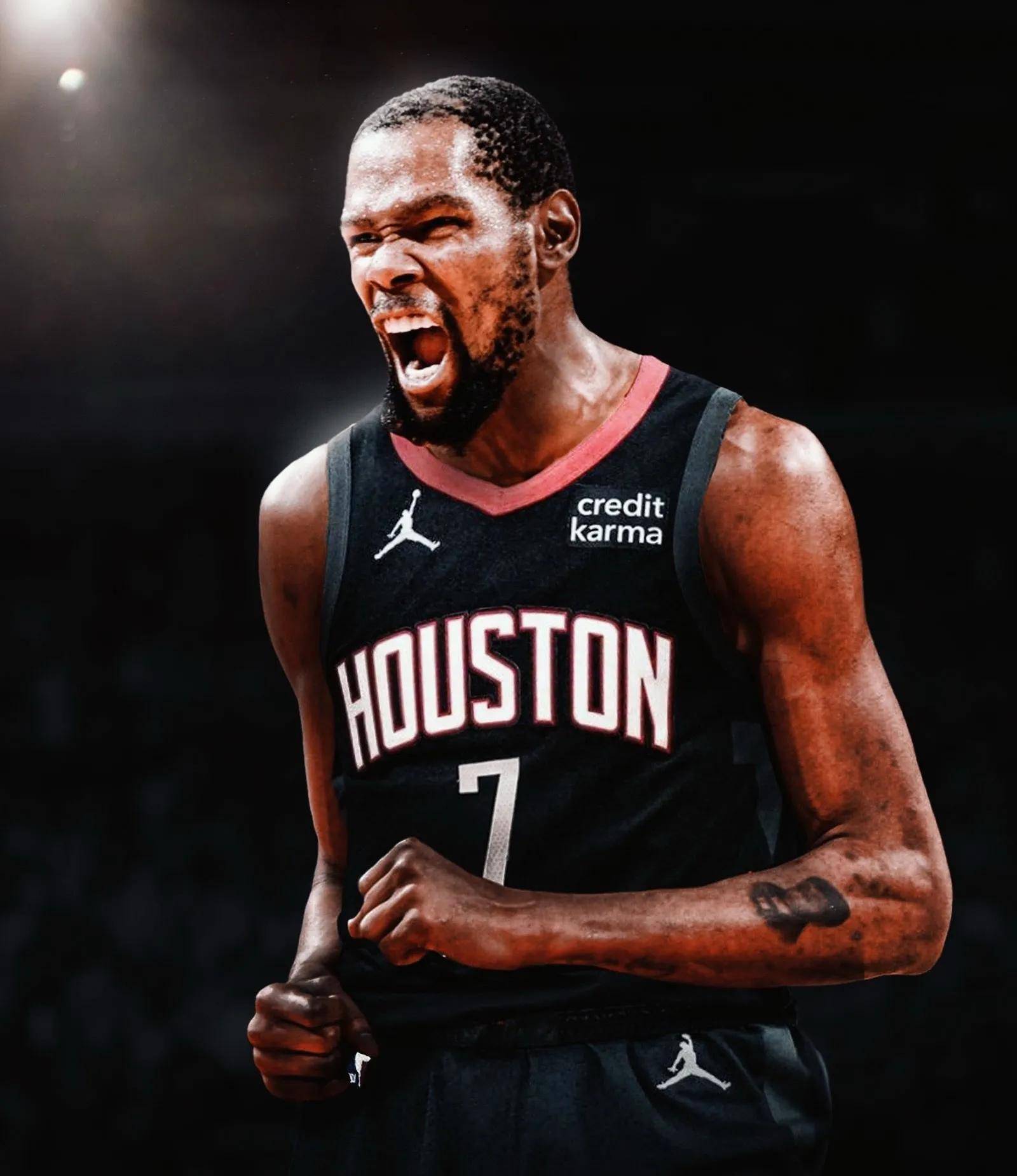 扎金花实战：为什么在酒桌局中，你的社交地位会影响你的博弈策略？（酒桌扎金花：社交地位如何左右你的博弈策略？）